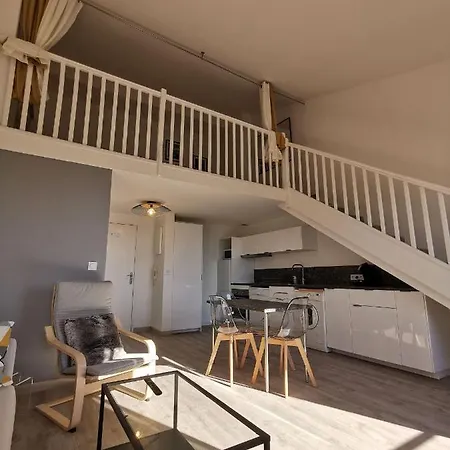 Tropez Loft شقة *